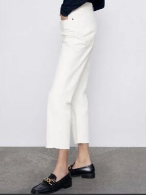 Zara High Rise Straight Leg Jeans White Ankle Rigid Denim Size 00
